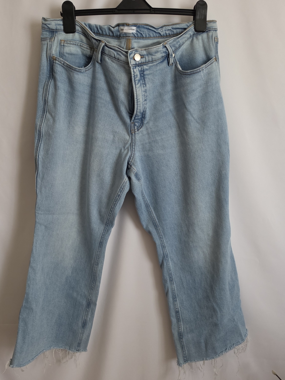 Good American Cropped Kick Flair